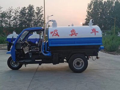 五征簡易棚三輪吸糞車 高效實用的清潔好幫手